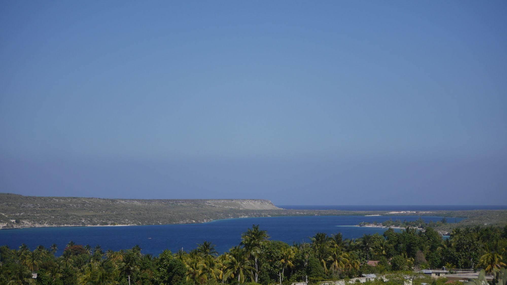 Boukan Guinguette Hotell Mole-Saint-Nicolas Exteriör bild
