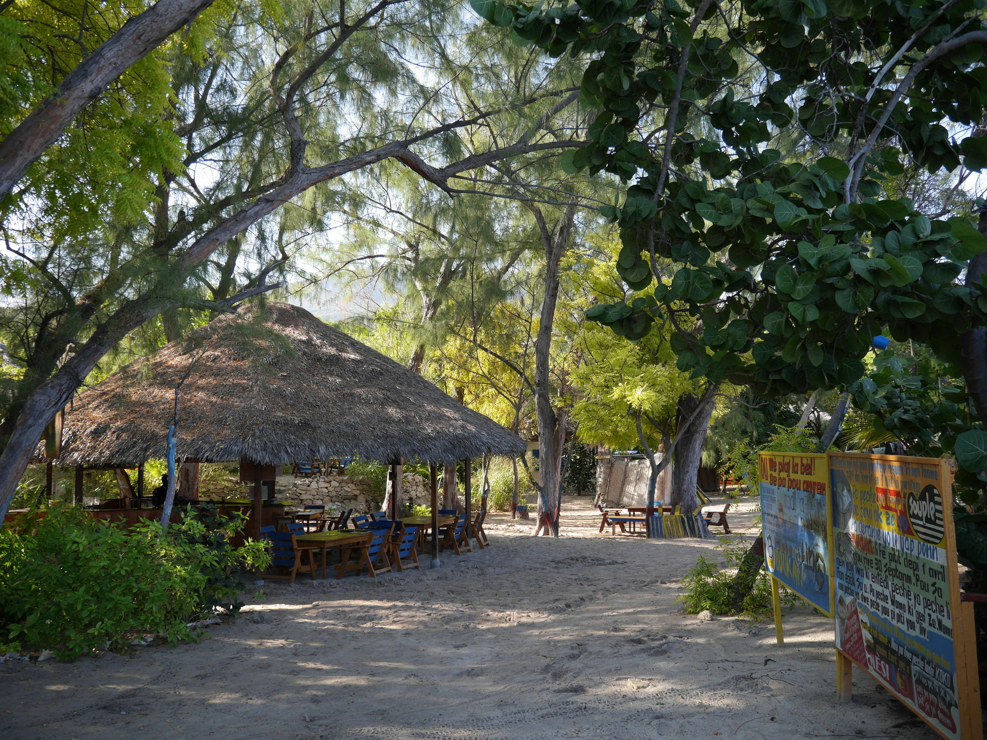 Boukan Guinguette Hotell Mole-Saint-Nicolas Exteriör bild
